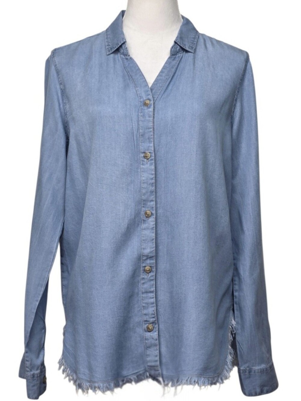 Thread & Supply Blue Chambray Denim Long Sleeve Button Down Blouse Size M